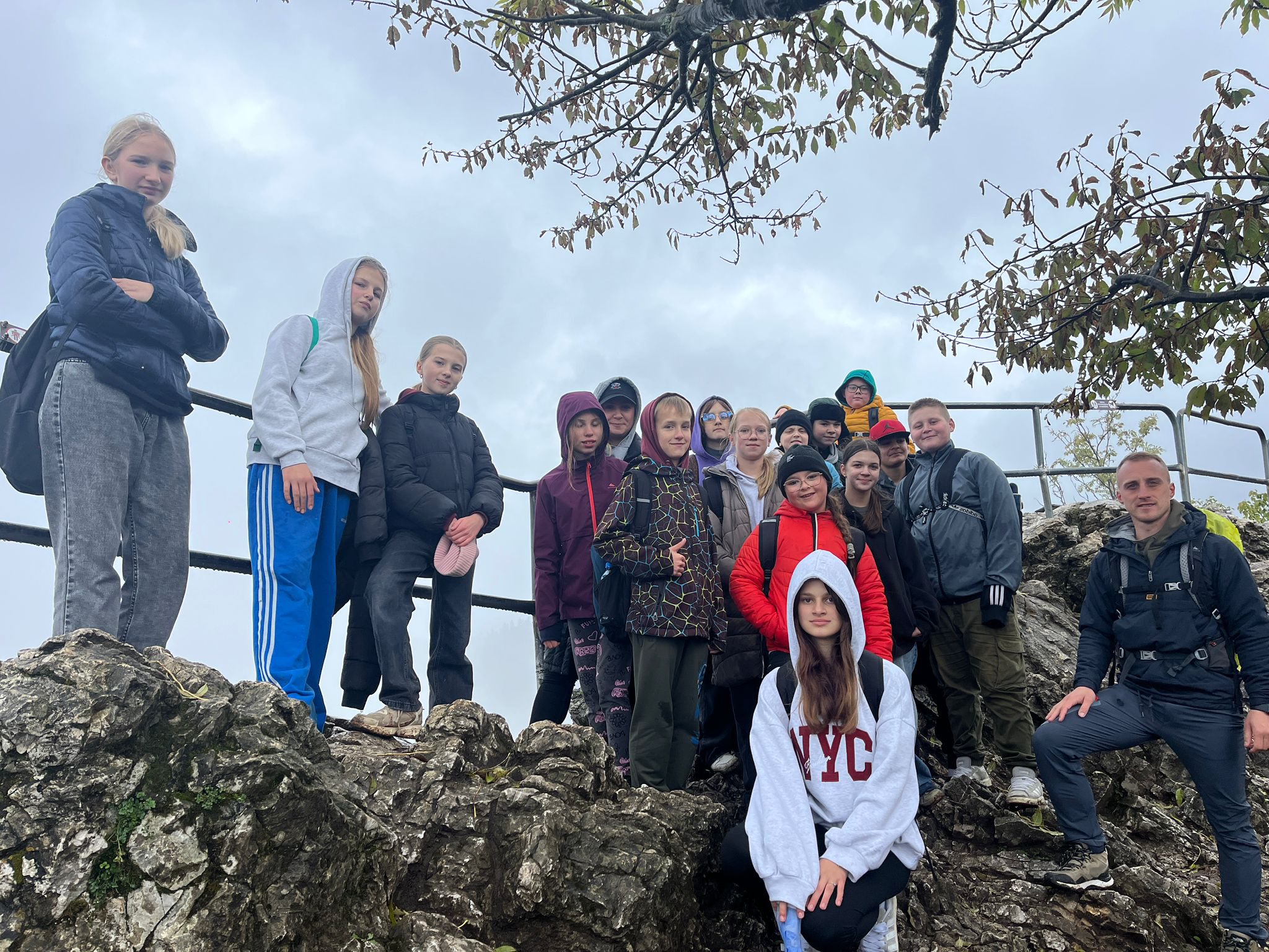 „Będę właścicielem lasu” – zajęcia terenowe klasy VI