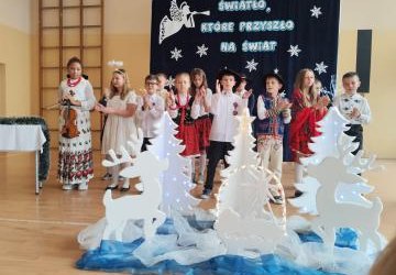 Uroczyste Jasełka – Światło prawdziwe