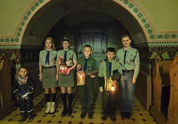 Betlejemskie Światło Pokoju w naszej społeczności szkolnej