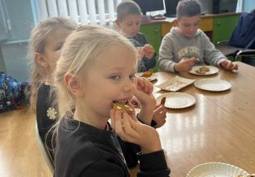 Dekorowanie pierniczków klasy I